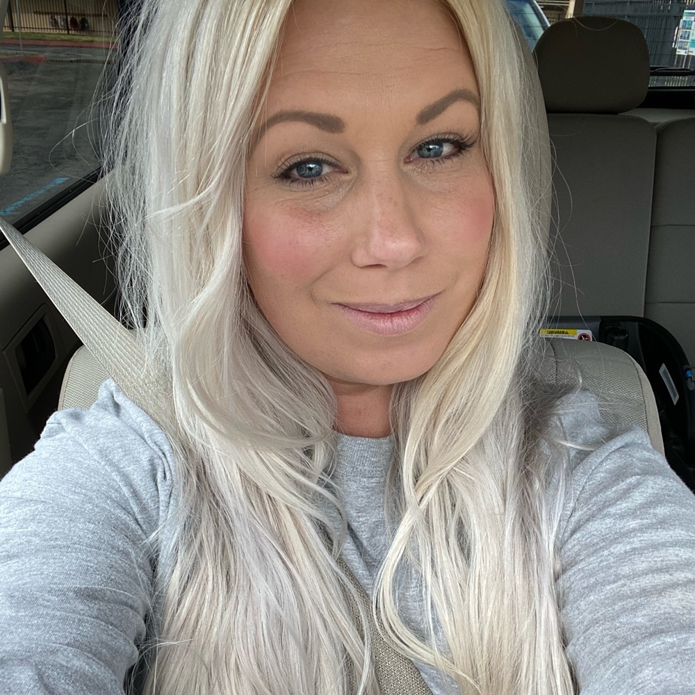 Meet your Posher, Kendra